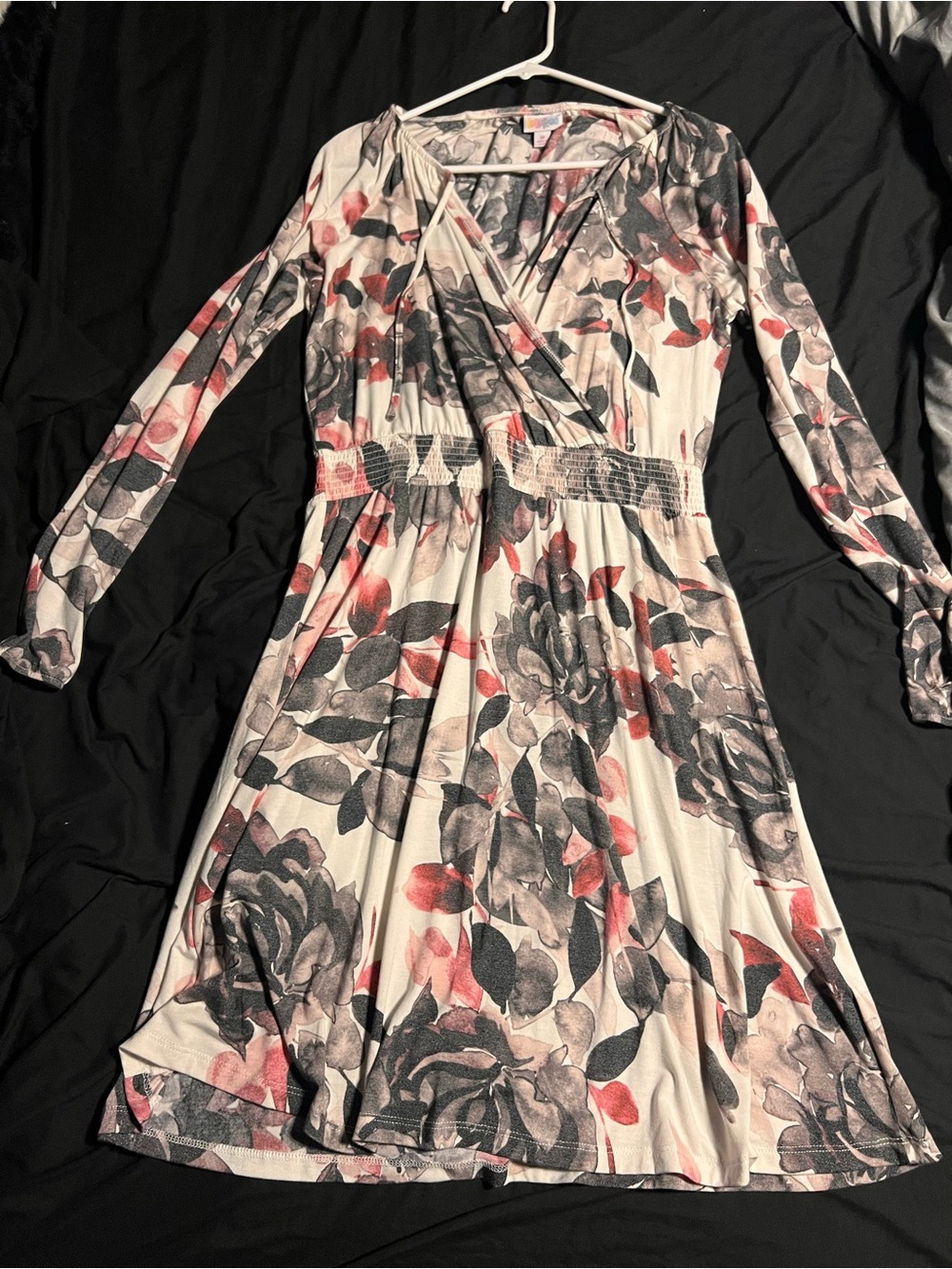 LuLaRoe Long Sleeve Wrap Dress in Cream, Gray and Pink